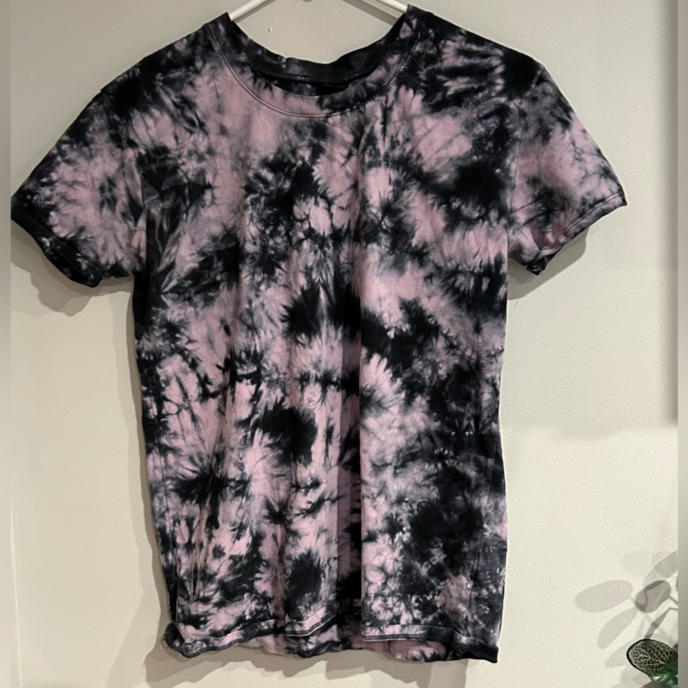 tie dye t-shirt